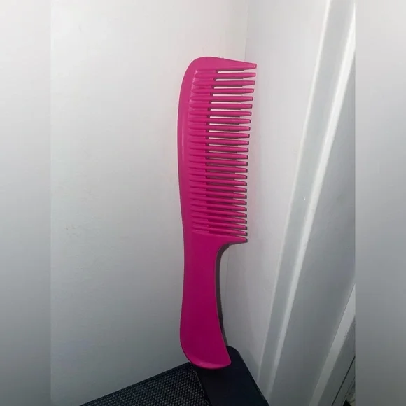 Pink Hair Styling Comb - Picture 1 of 4